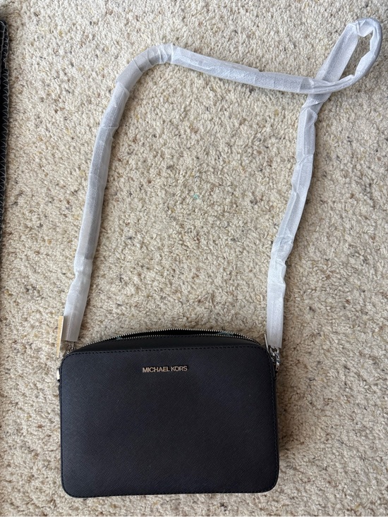 Michael Kors Handbags - Michael Kors Classic Black & Silver Crossbody Bag NWT